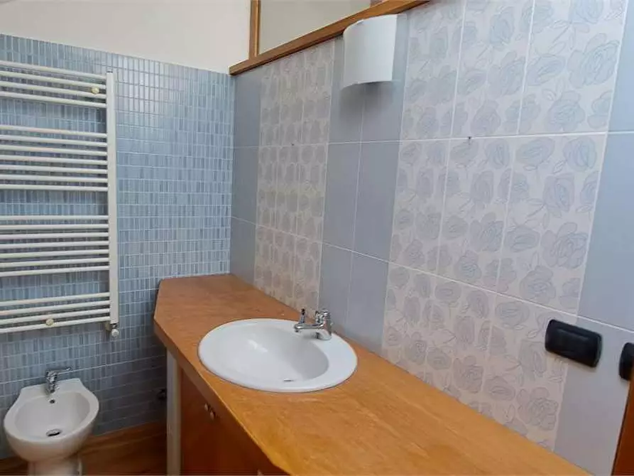 Immagine 19 di Appartamento in vendita  in Via Saluzzo  173 a Pinerolo