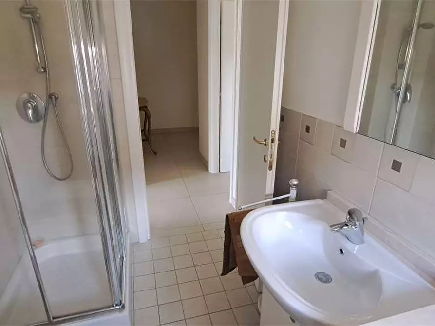 Immagine 15 di Appartamento in vendita  in via Saluzzo  173 a Pinerolo