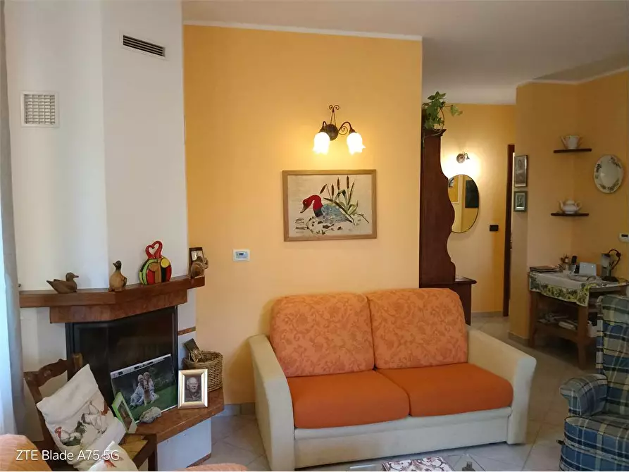 Immagine 11 di Villa in vendita  in via Sala 22 a Cantalupa