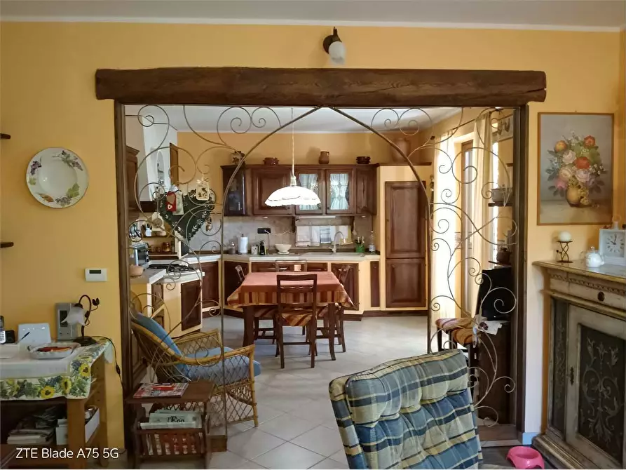 Immagine 13 di Villa in vendita  in via Sala 22 a Cantalupa