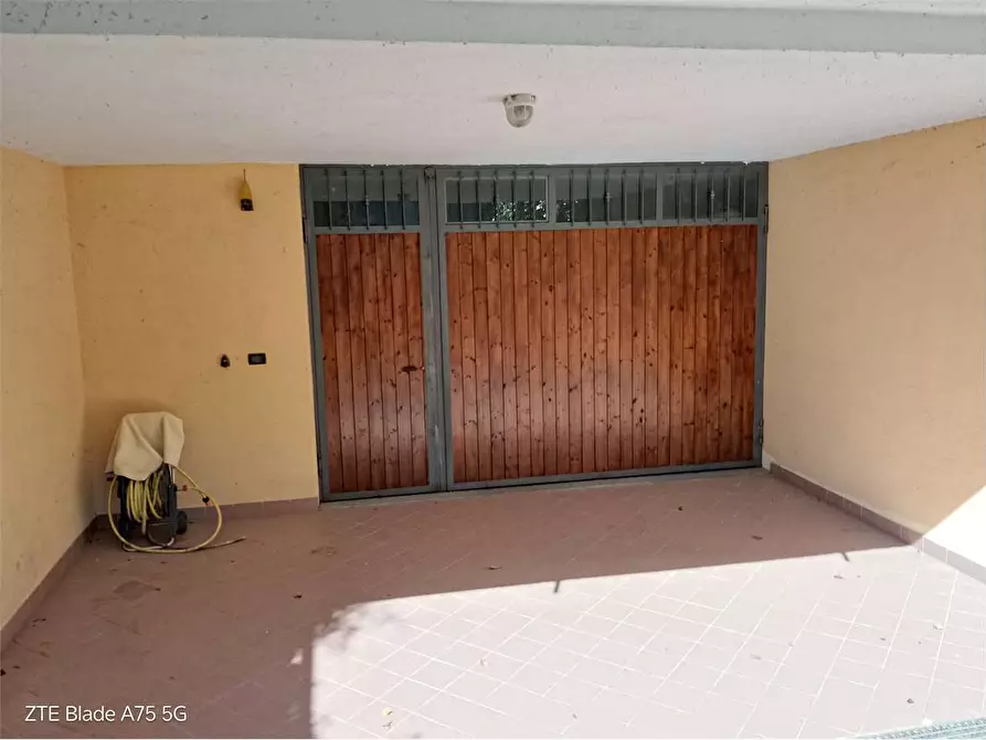 Immagine 33 di Villa in vendita  in via Sala 22 a Cantalupa