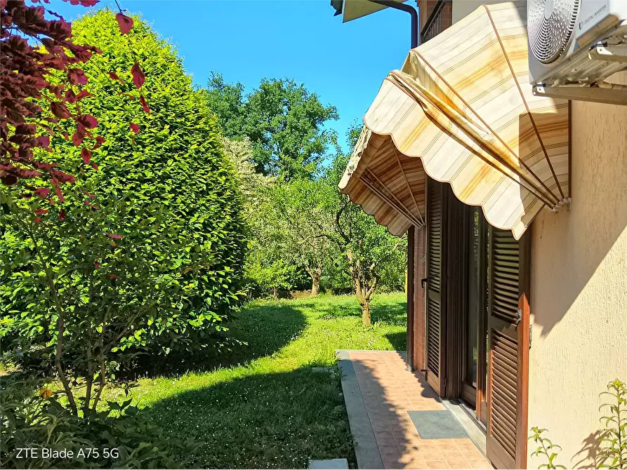 Immagine 7 di Villa in vendita  in via Sala 22 a Cantalupa