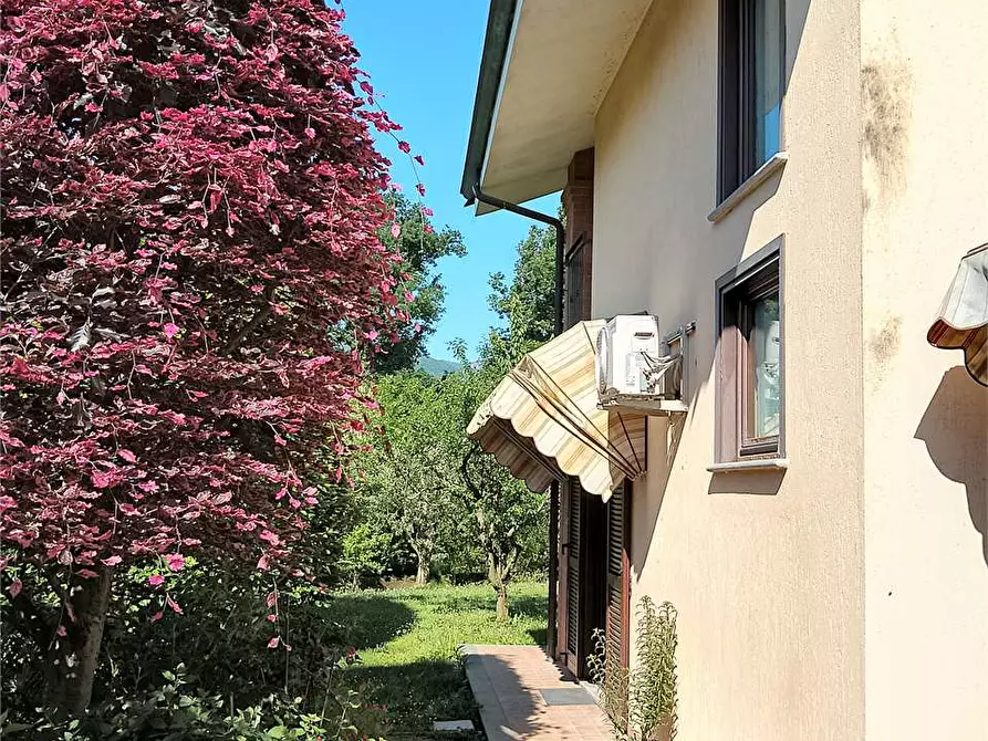 Immagine 40 di Villa in vendita  in via Sala 22 a Cantalupa