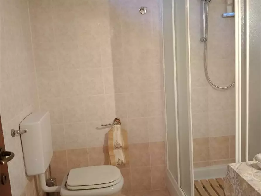 Immagine 34 di Villa in vendita  in via Sala 22 a Cantalupa