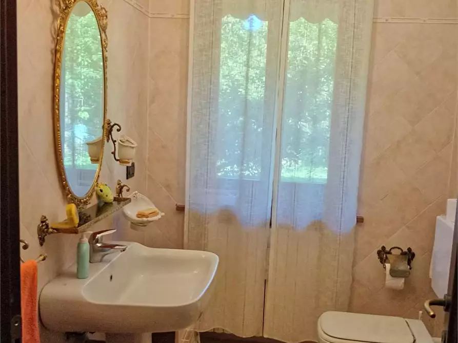 Immagine 22 di Villa in vendita  in via Sala 22 a Cantalupa