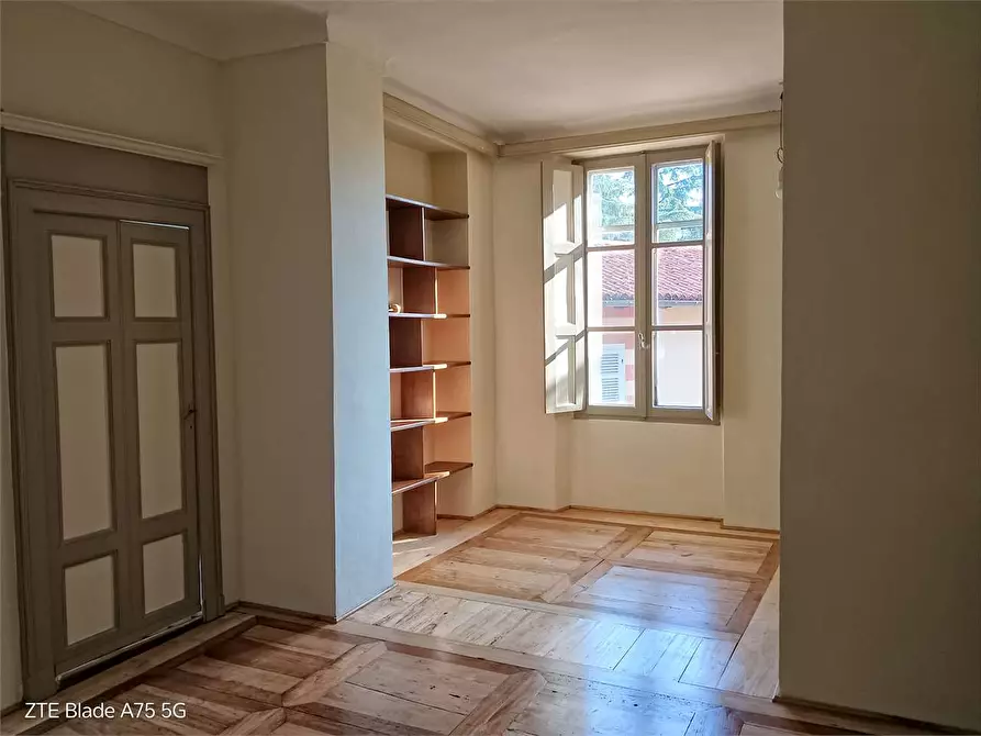 Immagine 21 di Villa in affitto  in viale Gabotto 21 a Pinerolo