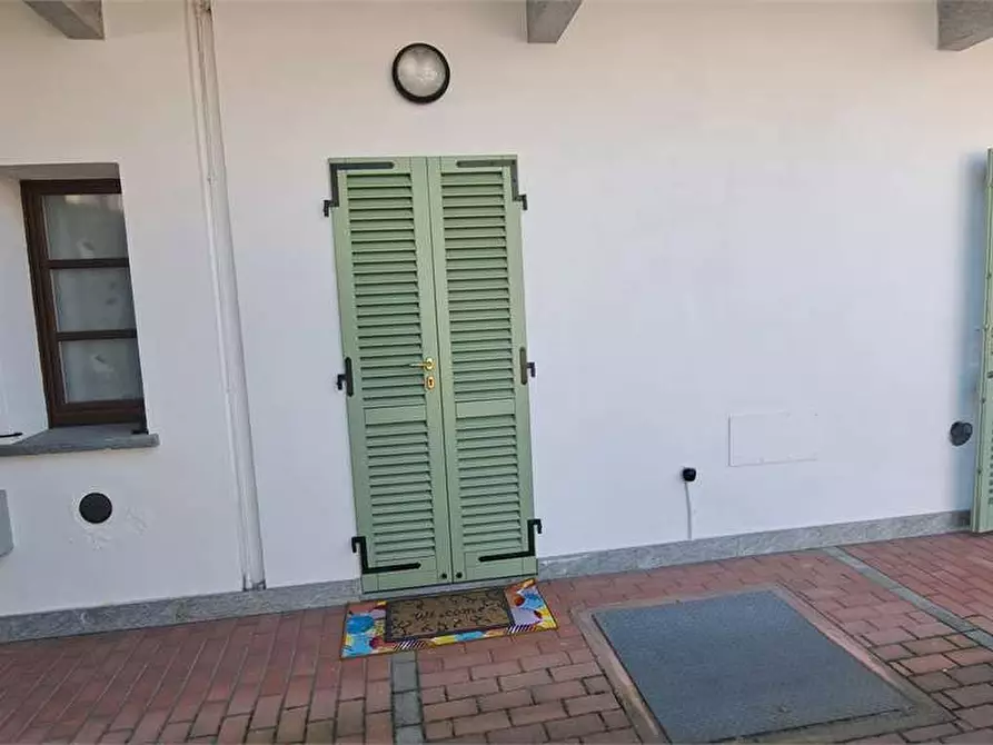 Immagine 4 di Appartamento in vendita  in via Re Umberto 18 a Cavour