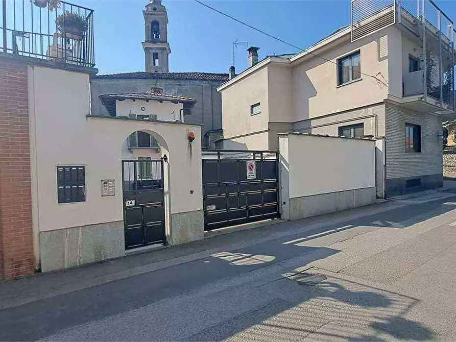 Immagine 3 di Appartamento in vendita  in via Re Umberto 18 a Cavour