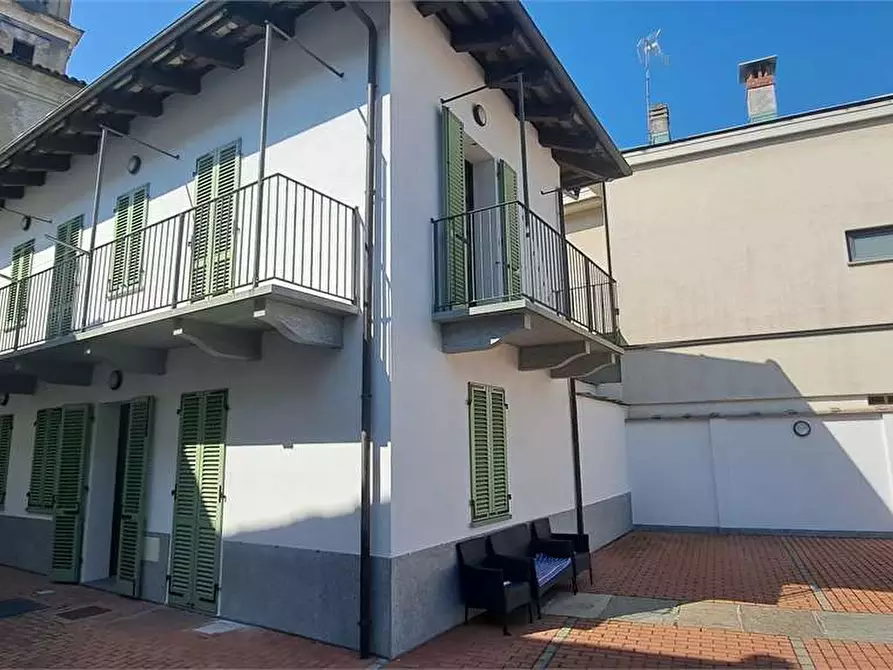 Immagine 1 di Porzione di casa in vendita  in VIA RE UMBERTO 16 a Cavour