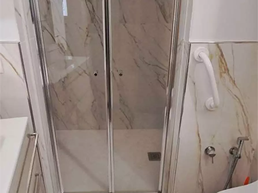 Immagine 13 di Porzione di casa in vendita  in VIA RE UMBERTO 16 a Cavour