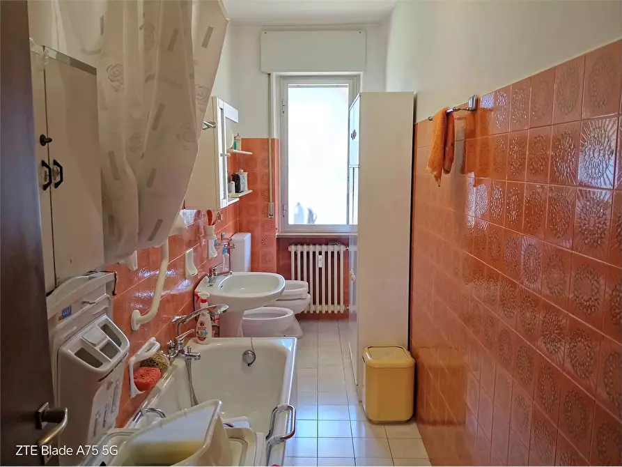 Immagine 35 di Quadrilocale in vendita  a San Germano Chisone