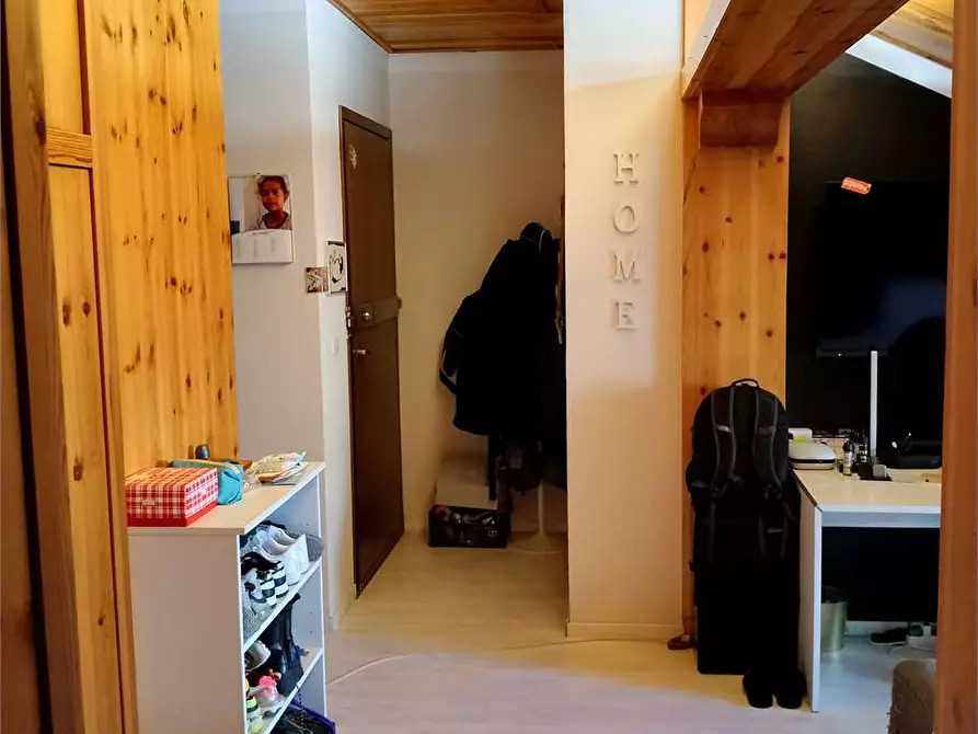 Immagine 21 di Quadrilocale in vendita  a San Germano Chisone