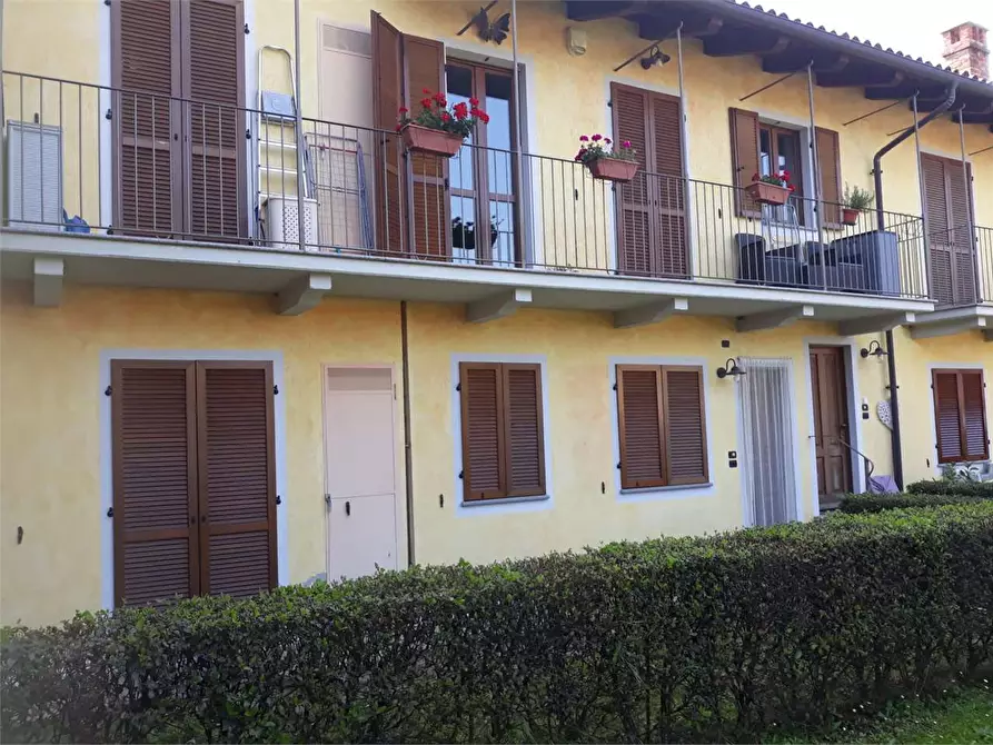 Immagine 1 di Trilocale in vendita  in VIA FAMIGLIA FALCONET  a Frossasco