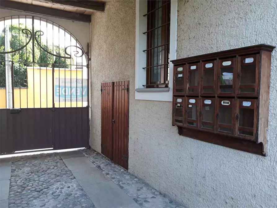 Immagine 4 di Trilocale in vendita  in VIA FAMIGLIA FALCONET  a Frossasco