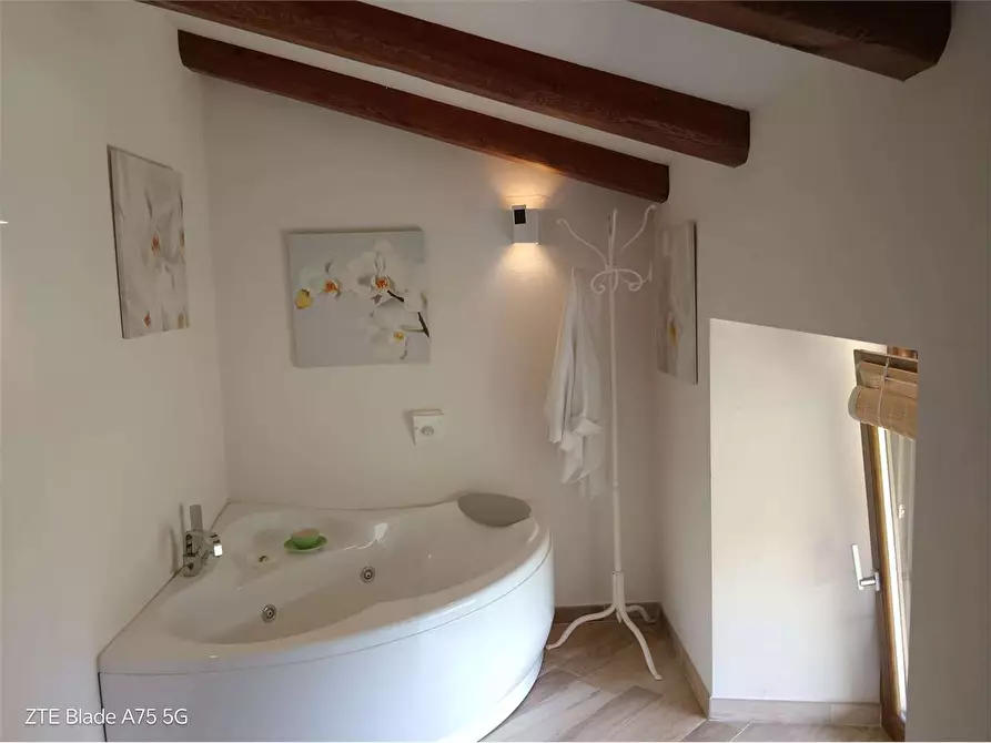 Immagine 38 di Rustico / casale in vendita  in VIA COPPIERI 49 a Torre Pellice