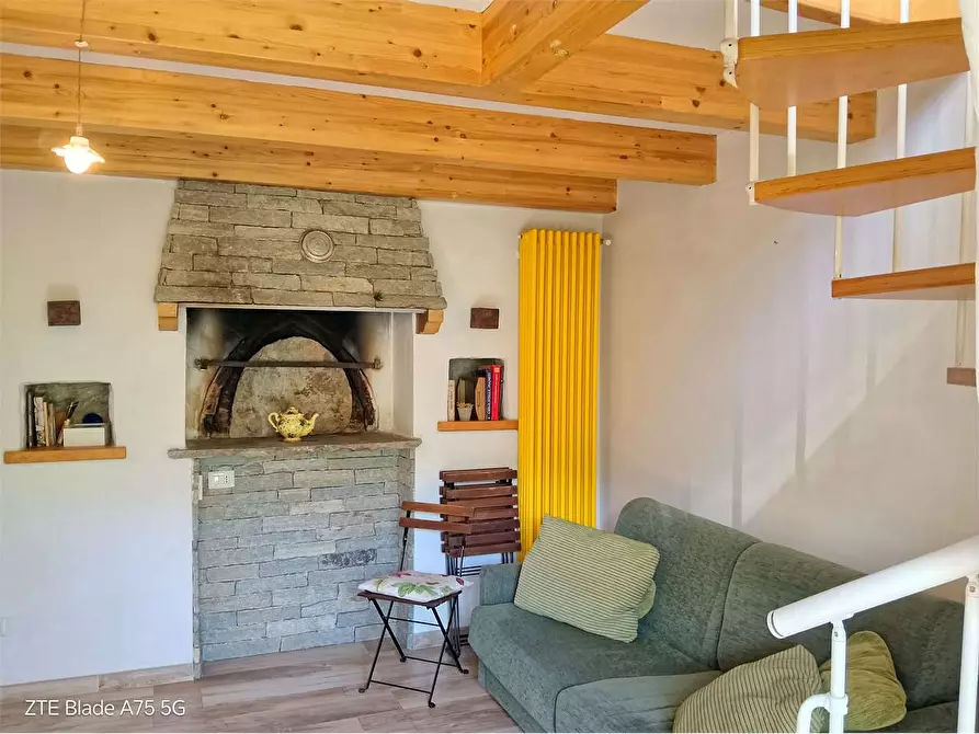 Immagine 48 di Rustico / casale in vendita  in VIA COPPIERI 49 a Torre Pellice