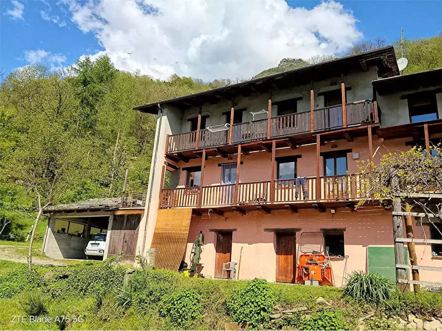 Immagine 3 di Rustico / casale in vendita  in VIA COPPIERI 49 a Torre Pellice