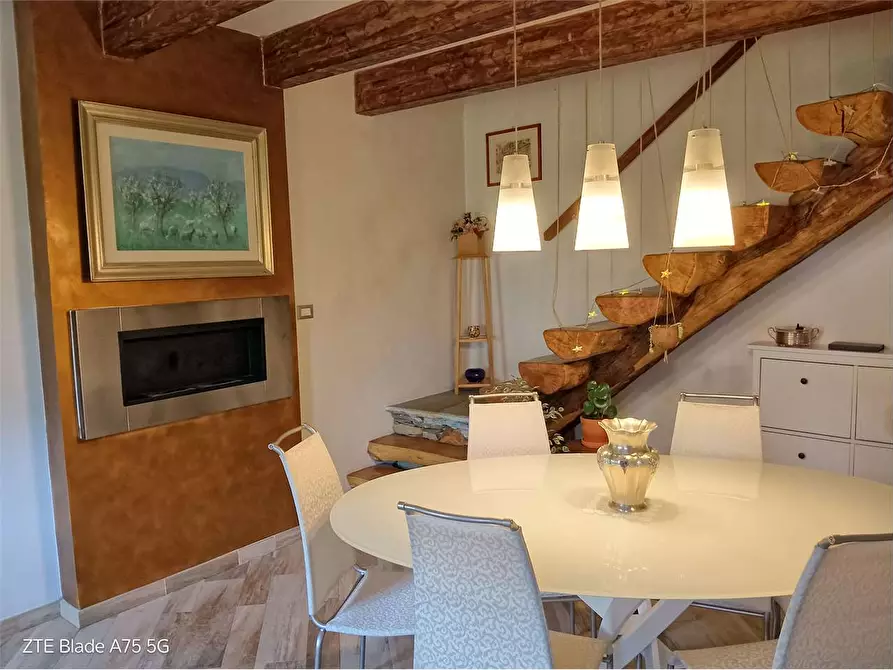 Immagine 10 di Rustico / casale in vendita  in VIA COPPIERI 49 a Torre Pellice