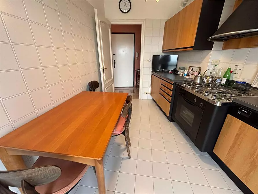 Immagine 11 di Trilocale in vendita  in via Roma  34 a Cantalupa