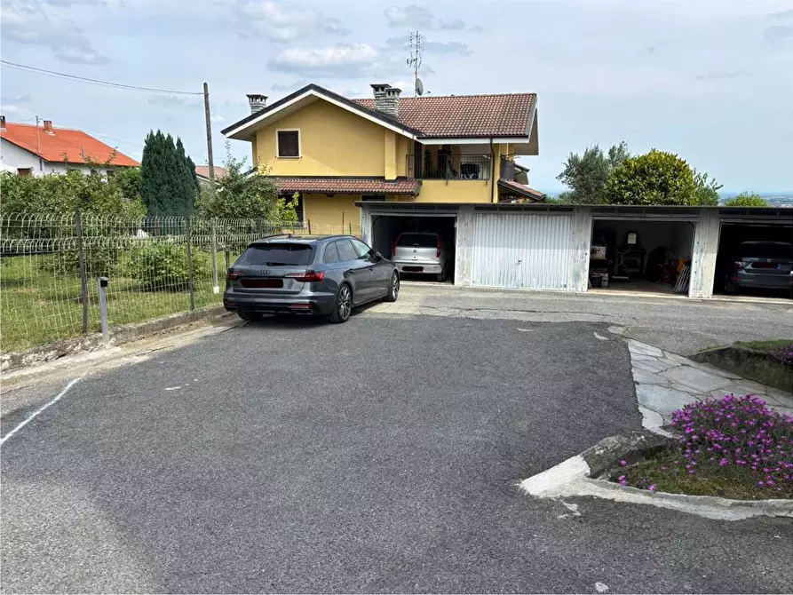 Immagine 40 di Trilocale in vendita  in via Roma  34 a Cantalupa