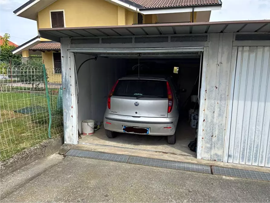 Immagine 41 di Trilocale in vendita  in via Roma  34 a Cantalupa