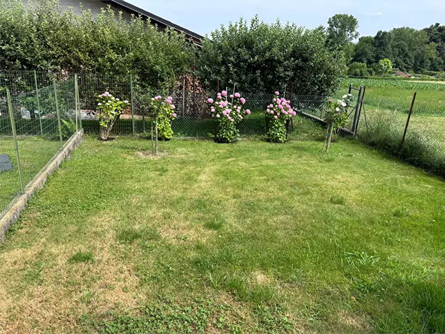 Immagine 43 di Trilocale in vendita  in via Roma  34 a Cantalupa