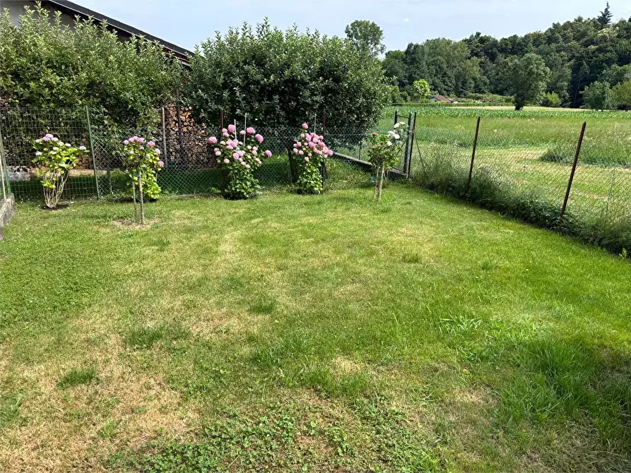 Immagine 44 di Trilocale in vendita  in via Roma  34 a Cantalupa