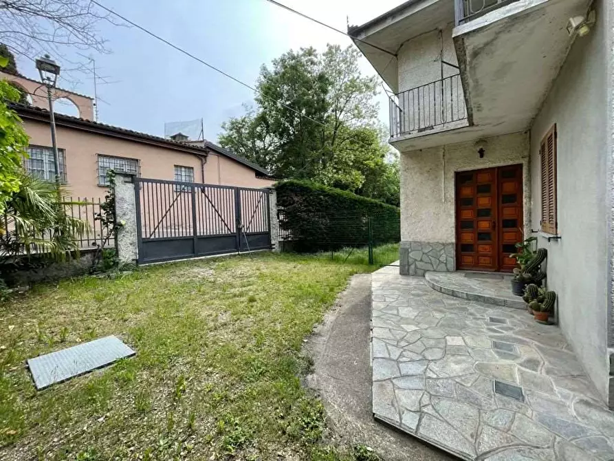 Immagine 8 di Porzione di casa in vendita  in Viale Gabotto 16 a Pinerolo