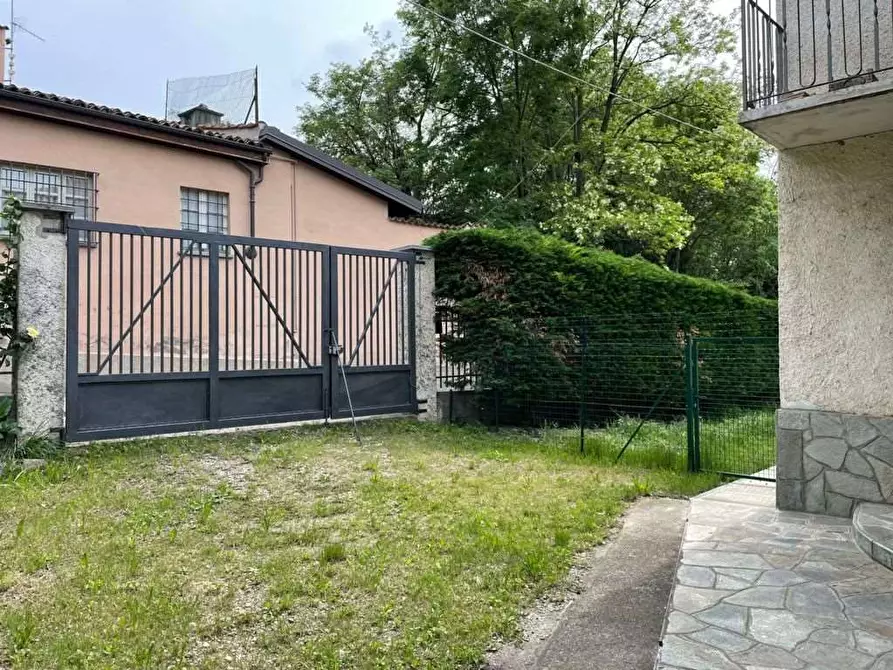 Immagine 9 di Porzione di casa in vendita  in Viale Gabotto 16 a Pinerolo