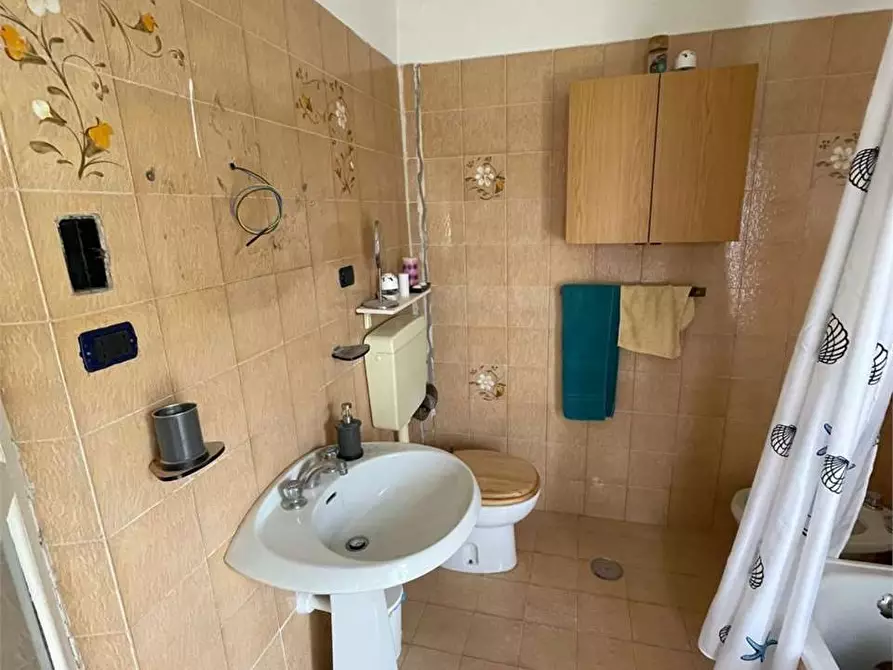 Immagine 15 di Porzione di casa in vendita  in Viale Gabotto 16 a Pinerolo