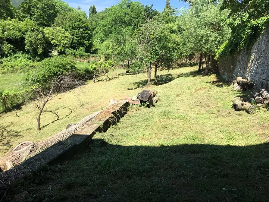 Immagine 16 di Porzione di casa in vendita  in Viale Gabotto 16 a Pinerolo