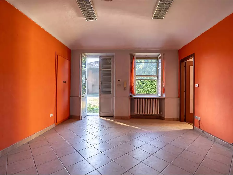 Immagine 8 di Villa in vendita  in corso Torino 165 a Pinerolo