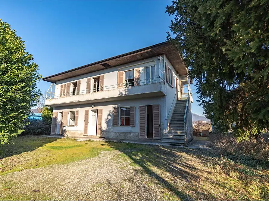 Immagine 17 di Villa in vendita  in corso Torino 165 a Pinerolo