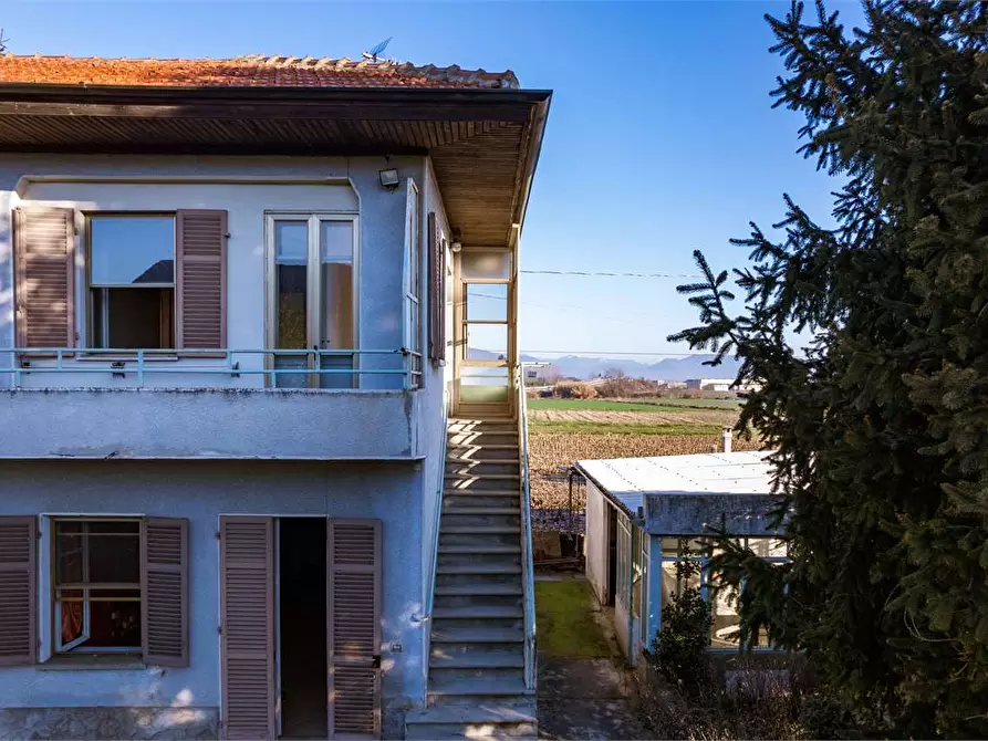 Immagine 32 di Villa in vendita  in corso Torino 165 a Pinerolo