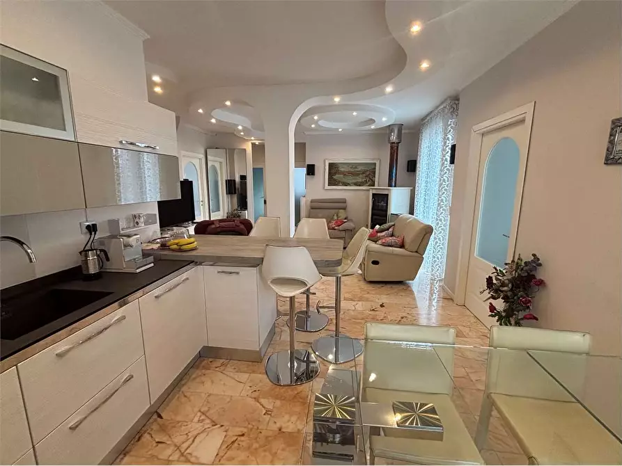 Immagine 8 di Quadrilocale in vendita  in via Saluzzo 146 a Pinerolo