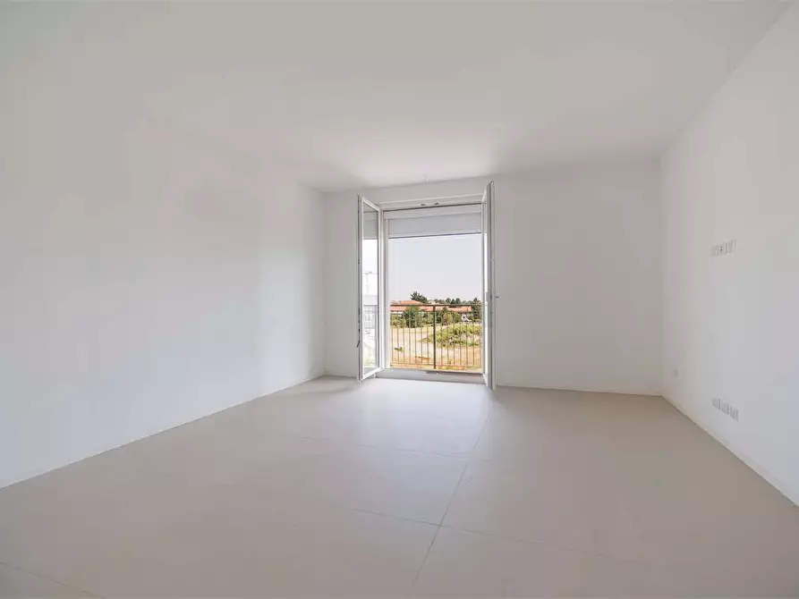 Immagine 3 di Quadrilocale in vendita  in via Nazionale 53 a Pinerolo