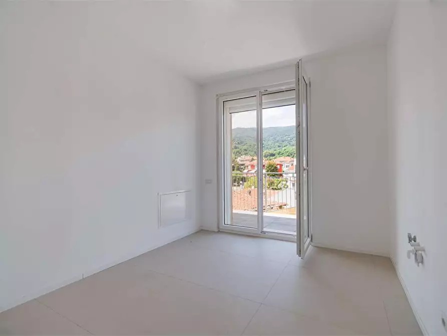 Immagine 9 di Quadrilocale in vendita  in via Nazionale 53 a Pinerolo