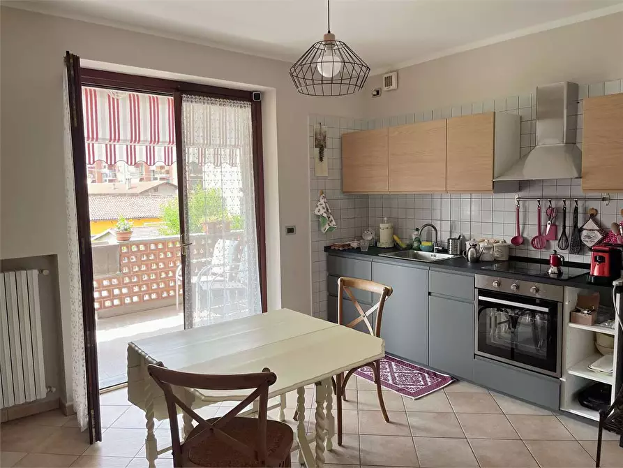 Immagine 14 di Appartamento in vendita  in via Nazionale 70 a Pinerolo