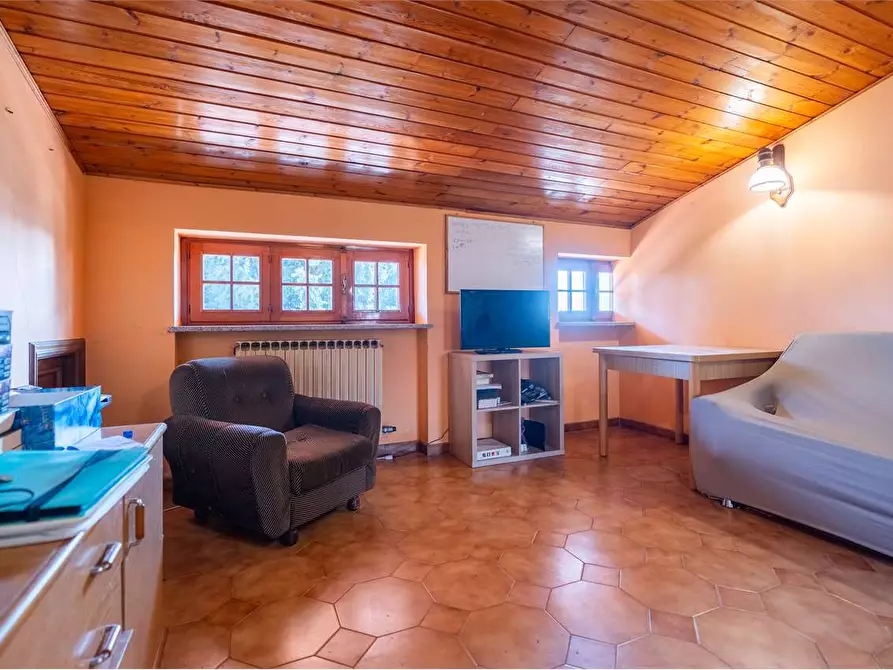 Immagine 14 di Villa in vendita  in via Germanasca 2 a Pinerolo