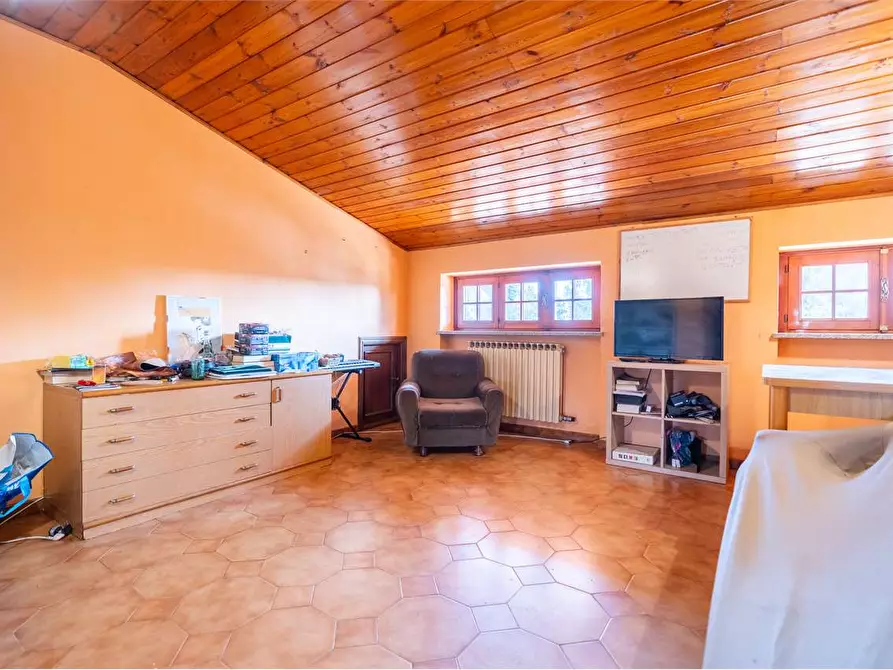 Immagine 15 di Villa in vendita  in via Germanasca 2 a Pinerolo