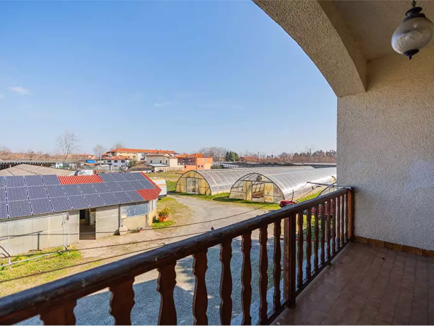 Immagine 23 di Villa in vendita  in via Germanasca 2 a Pinerolo