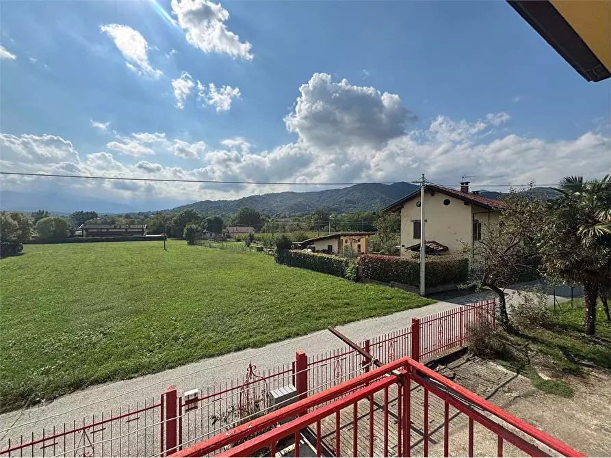 Immagine 14 di Villa in vendita  a San Secondo Di Pinerolo