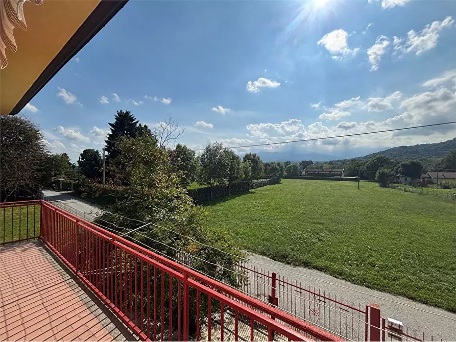 Immagine 13 di Villa in vendita  a San Secondo Di Pinerolo