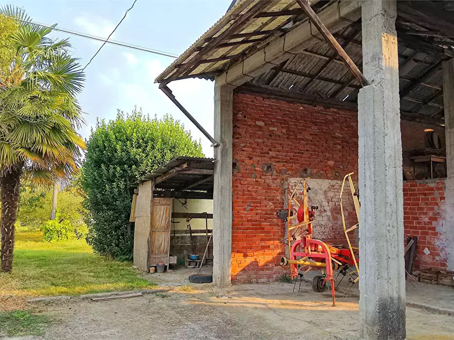 Immagine 7 di Villa in vendita  a San Secondo Di Pinerolo