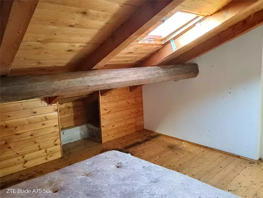 Immagine 25 di Baita in vendita  in Borgata Folatone a Vaie