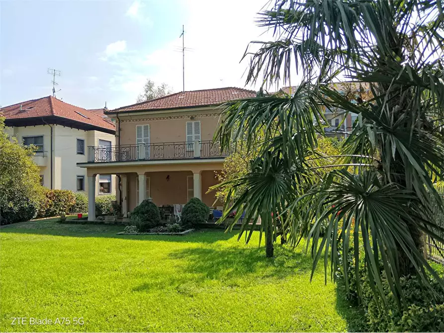 Immagine 4 di Villa in vendita  in viale Della Rimembranza 136 a Pinerolo