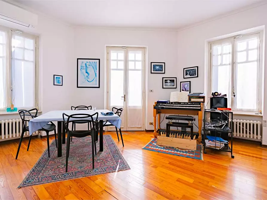 Immagine 9 di Appartamento in vendita  in viale Trento 10 a Torre Pellice