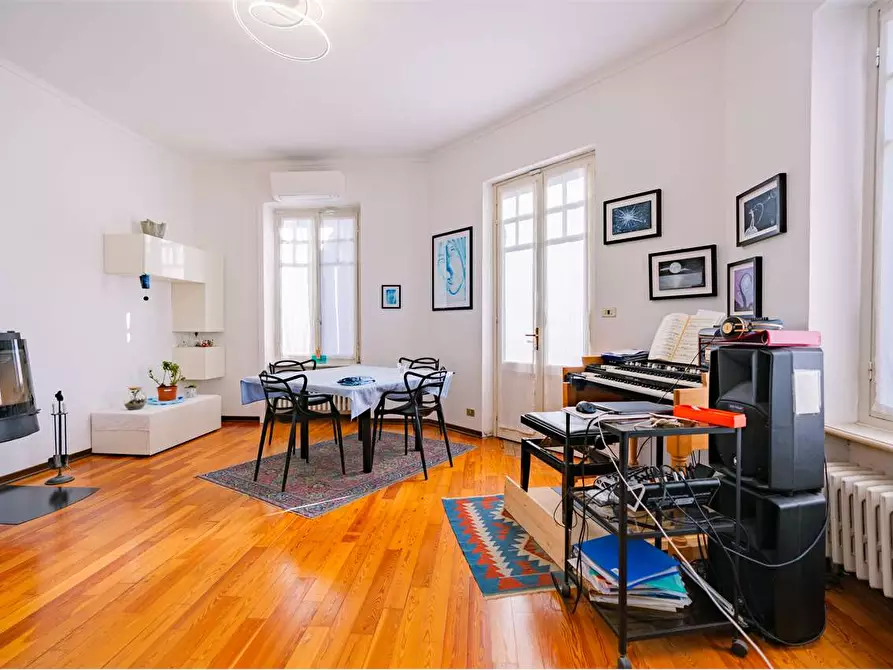 Immagine 11 di Appartamento in vendita  in viale Trento 10 a Torre Pellice