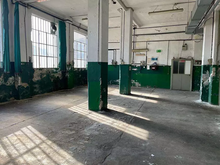 Immagine 26 di Quadrilocale in vendita  in via Pastrengo 90 a Moncalieri