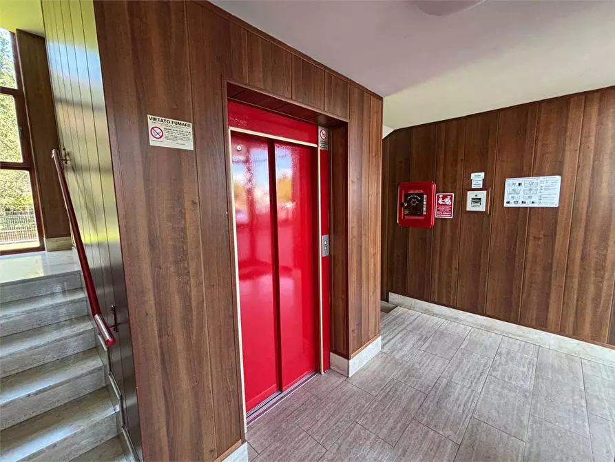 Immagine 4 di Appartamento in vendita  in largo delle Alpi 14 a Nichelino